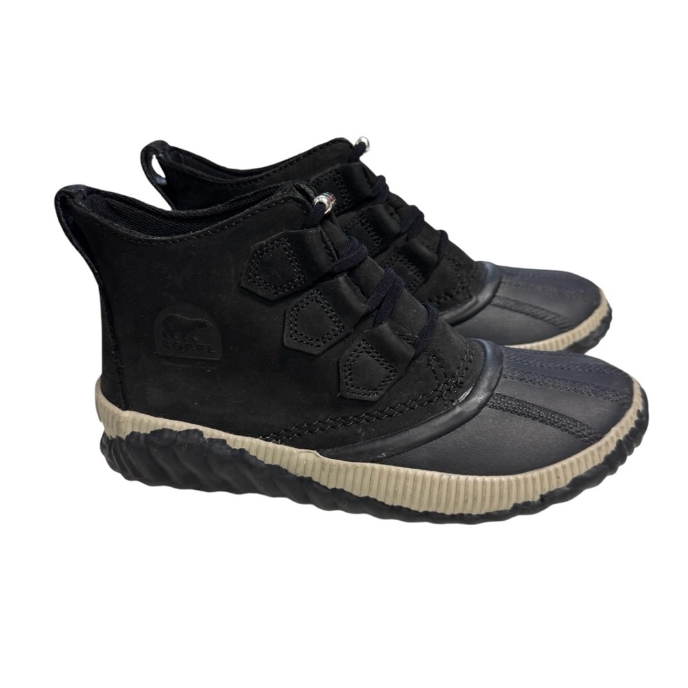 Sorel Women’s Out N About Waterproof Black Boots Size 5.5